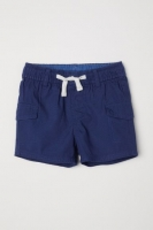  Cotton cargo shorts 8.00 €
