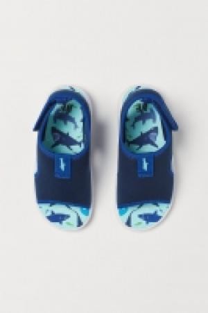  Scuba sandals 10.00 €