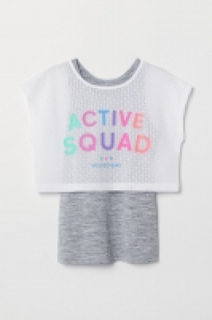 HM   Double-layered sports top
