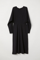 HM   Dress with dolman sleeves