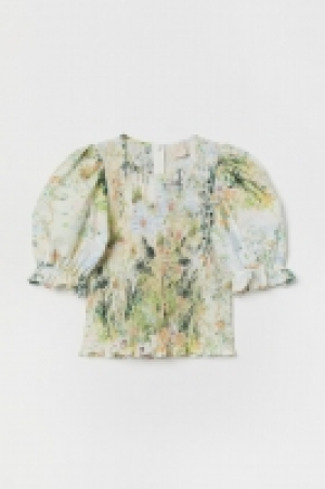 HM   Top with smocking