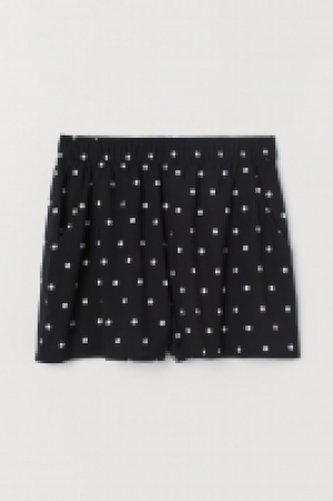  Patterned shorts 9.00 €