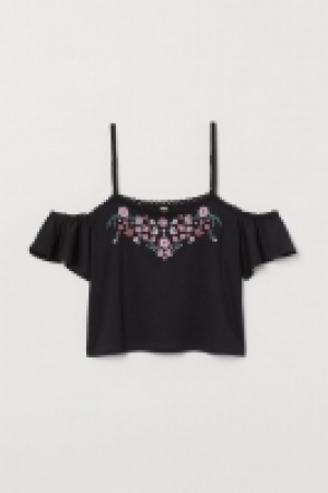 HM   Embroidered cold shoulder top