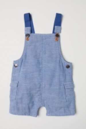  Cotton dungaree shorts 7.00 €