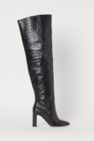 Leather thigh boots 100.00 €
