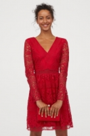  Lace V-neck dress 35.00 €