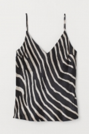  V-neck strappy top 13.00 €