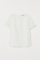 HM   Short-sleeved lace top