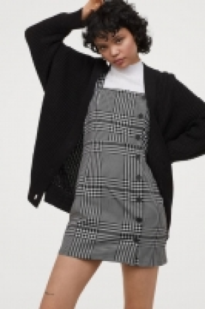 HM   Loose-knit cardigan