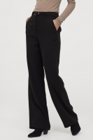 HM   Tailored trousers with a belt
