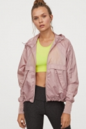 HM   Boxy windbreaker