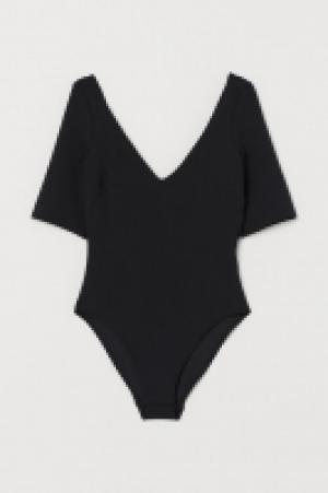  V-neck body 18.00 €