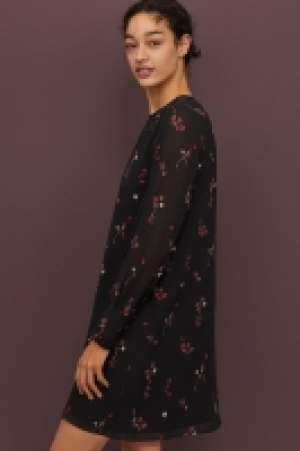  Chiffon dress 18.00 €
