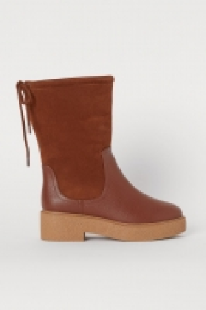  Warm-lined boots 35.00 €