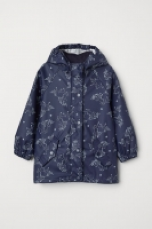  Hooded rain jacket 18.00 €
