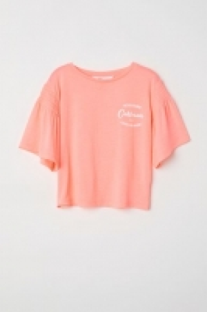  Flounce-sleeved top 8.00 €