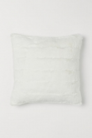 HM   Faux fur cushion cover