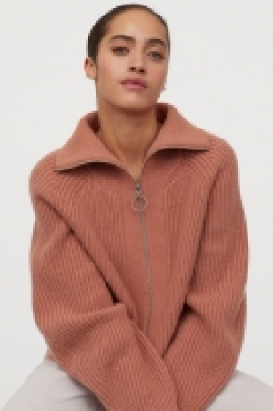 HM   Boxy wool-blend cardigan