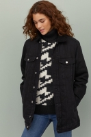 HM   Pile-lined denim jacket