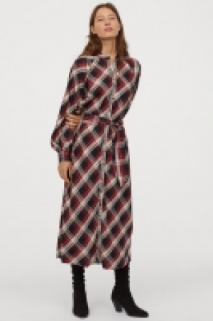  Tie-belt dress 19.99 €
