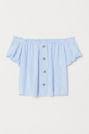  Short off-the-shoulder blouse 5.00 €