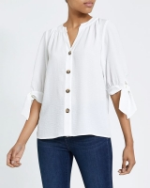 Button Front Blouse 4.00 €