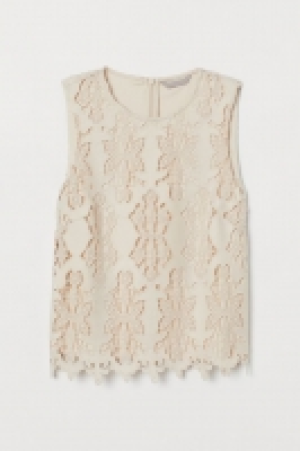 HM   Sleeveless lace top