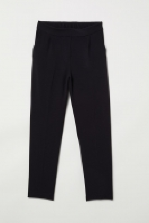 HM   Pull-on trousers