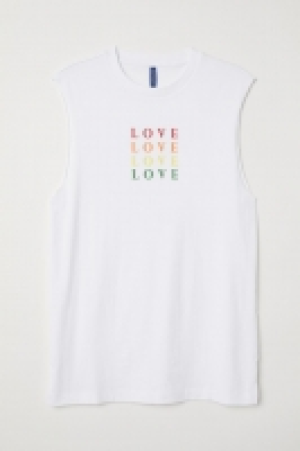 HM   Vest top with a motif