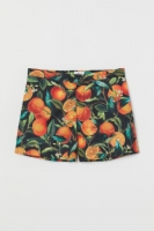 HM   Short swim shorts