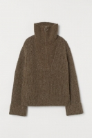 HM   Chunky-knit wool jumper
