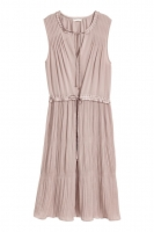 HM   Pleated dress