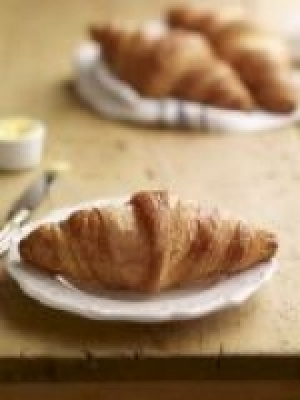 Cuisine De France Croissant a la Confiture