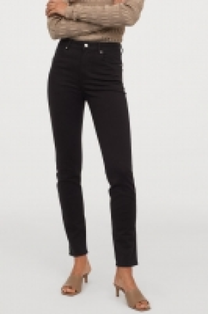 Skinny Regular Jeans 8.00 €