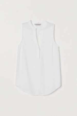 V-neck blouse 8.99 €