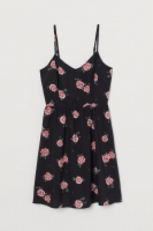 Short dress 9.00 €