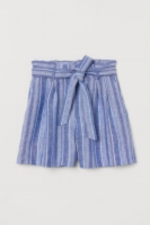 Paper bag shorts 9.99 €