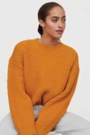 Textured-knit jumper 25.00 €