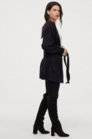 HM  Fluffy cardigan with tie belt