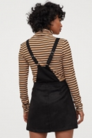 Dungaree dress 15.00 €