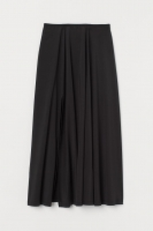 Circular skirt 13.00 €