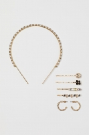 Hair set with sparkly stones 9.00 €