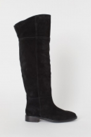 Suede knee-high boots 50.00 €