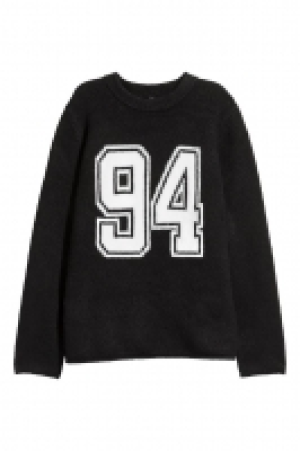 Knitted jumper 15.00 €