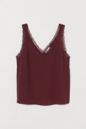 Satin top with lace 13.00 €