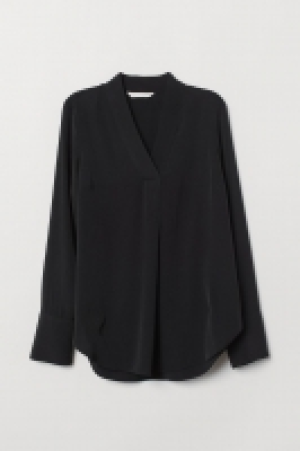 V-neck blouse 12.99 €