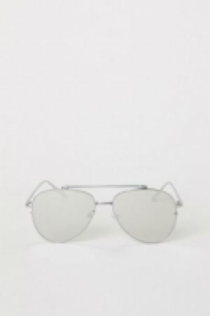 Sunglasses 5.99 €