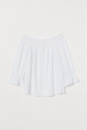 Off-the-shoulder blouse 9.99 €