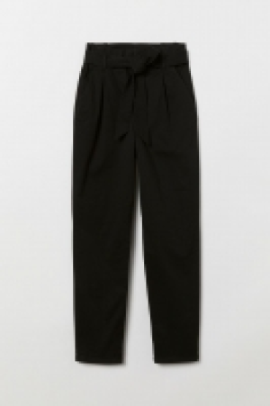 Paper bag trousers 9.99 €