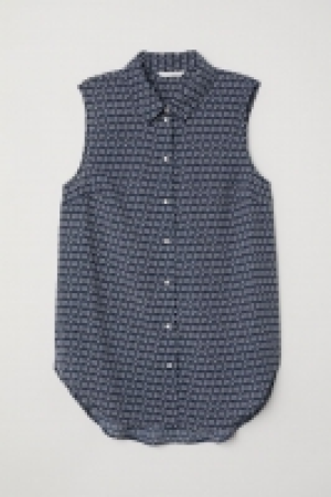 Sleeveless blouse 3.00 €